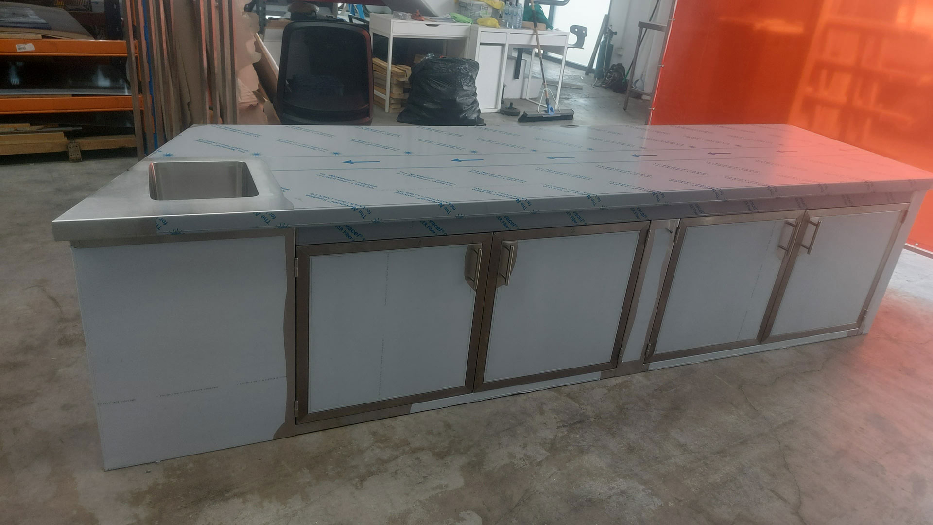 Cabinet Bench by S&Y Stainless Steel, photo 2