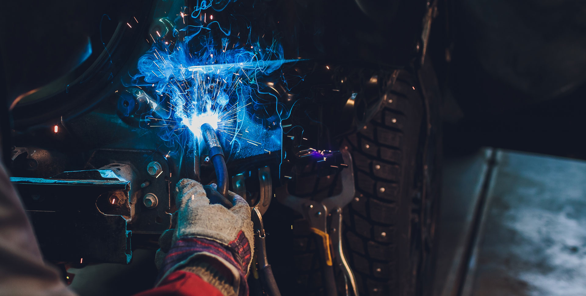 INSTALLATION & REPAIRS